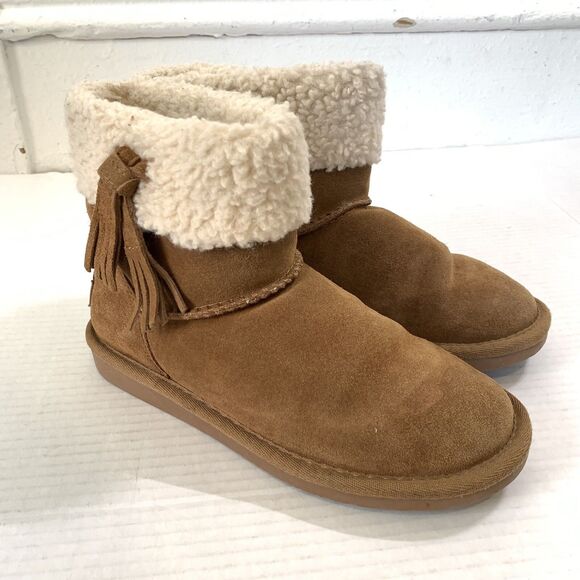 Minnetonka Womens 6 Boots Booties Pull On Ankle Sherpa Fur Chestnut Brown Tassel - Picture 1 of 8